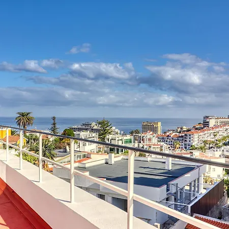 Spacious Penthouse With King-size Bed, Huge Terrace, Ocean & Teide View דירה פוארטו דה לה קרוז