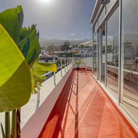 شقة Spacious Penthouse With King-size Bed, Huge Terrace, Ocean & Teide View بويرتو ذي لا كروز