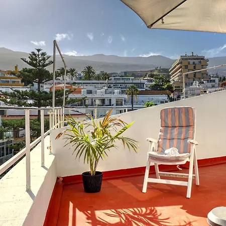 شقة Spacious Penthouse With King-size Bed, Huge Terrace, Ocean & Teide View بويرتو ذي لا كروز