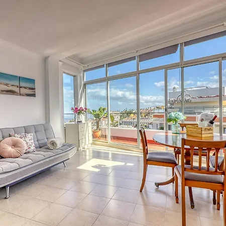 Apartament Spacious Penthouse With King-size Bed, Huge Terrace, Ocean & Teide View *