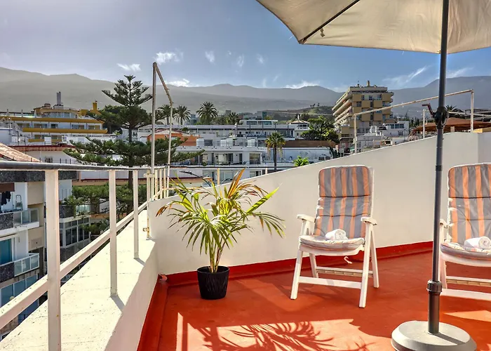 Lejlighed Spacious Penthouse With King-size Bed, Huge Terrace, Ocean & Teide View Puerto de la Cruz (Tenerife)