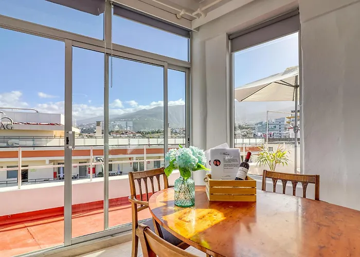 Lejlighed Spacious Penthouse With King-size Bed, Huge Terrace, Ocean & Teide View