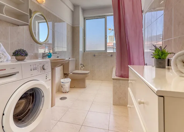 Spacious Penthouse With King-size Bed, Huge Terrace, Ocean & Teide View Lejlighed