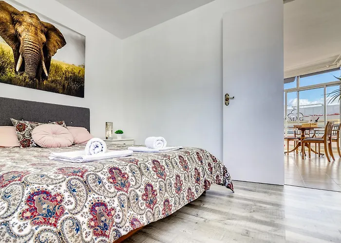 Spacious Penthouse With King-size Bed, Huge Terrace, Ocean & Teide View