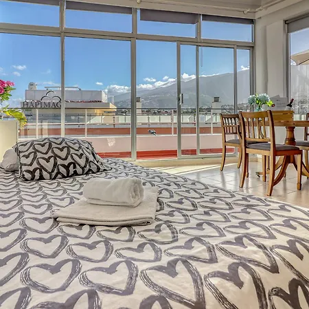 Spacious Penthouse With King-size Bed, Huge Terrace, Ocean & Teide View * Puerto de la Cruz (Tenerife)